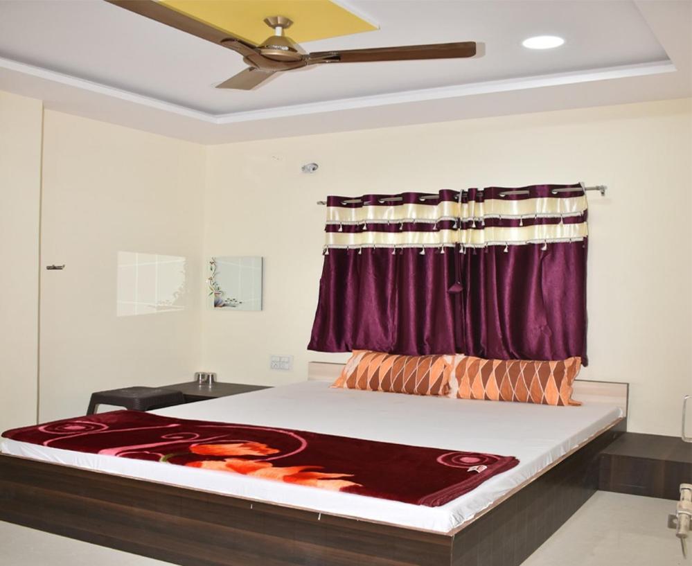 Hotel Shivalay Shegaon 외부 사진